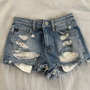 KanCan distressed high waisted denim shorts size 25
